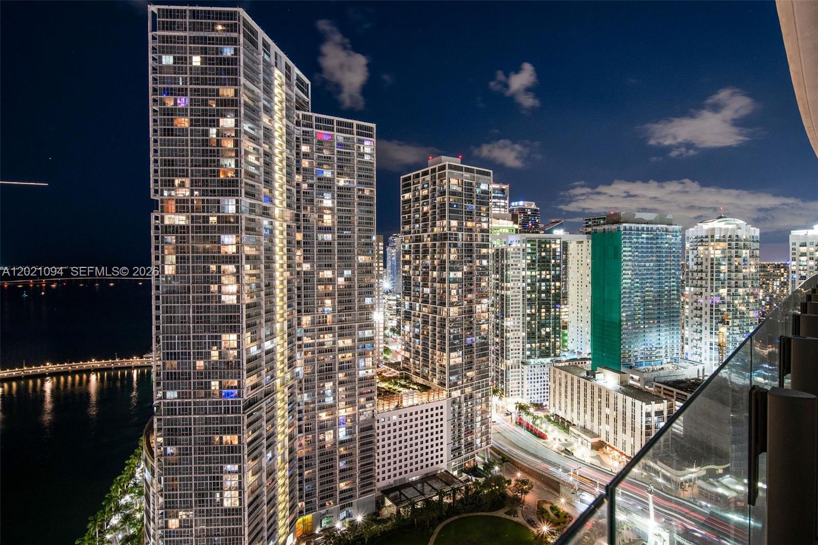 300 Biscayne Blvd Way #3404C, Miami FL 33131