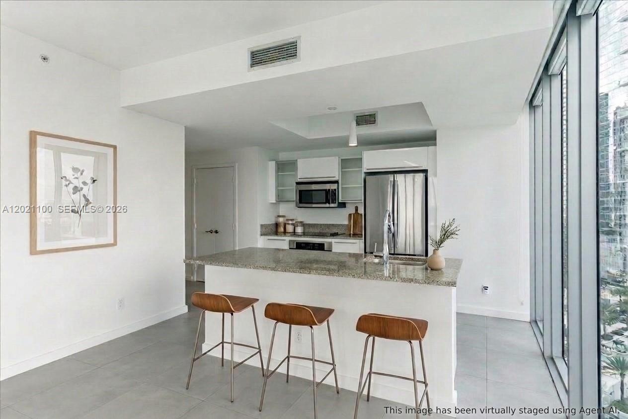 888 Biscayne Blvd #2212, Miami FL 33132