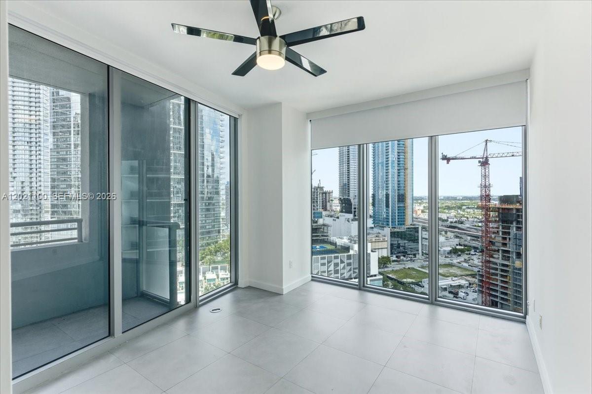 888 Biscayne Blvd #2212, Miami FL 33132