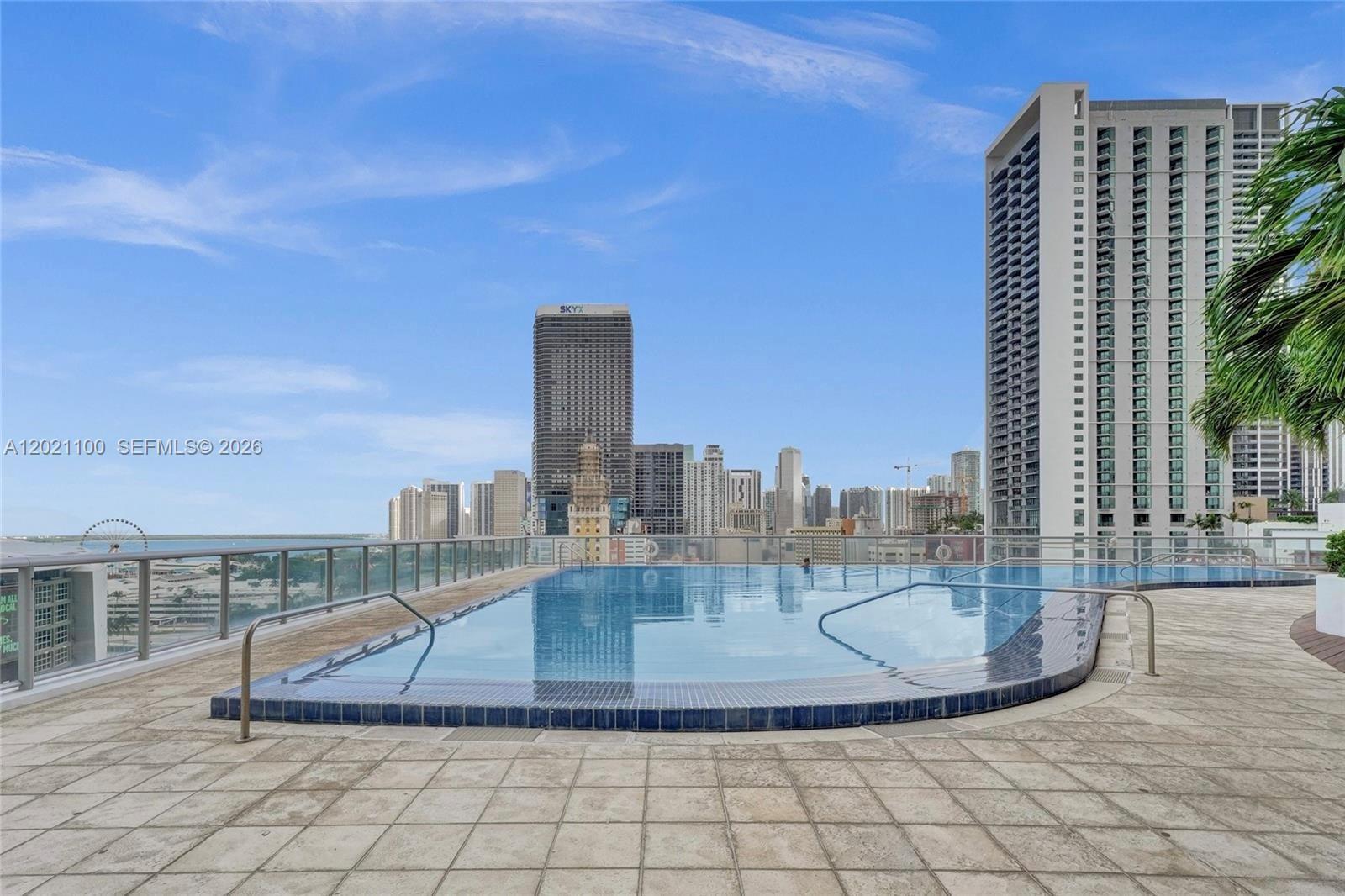 888 Biscayne Blvd #2212, Miami FL 33132