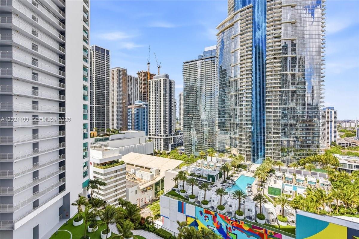 888 Biscayne Blvd #2212, Miami FL 33132