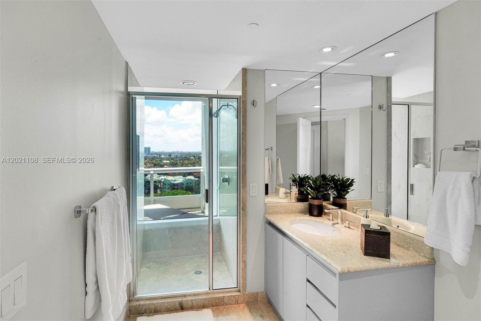 1643 Brickell Ave #1602, Miami FL 33129