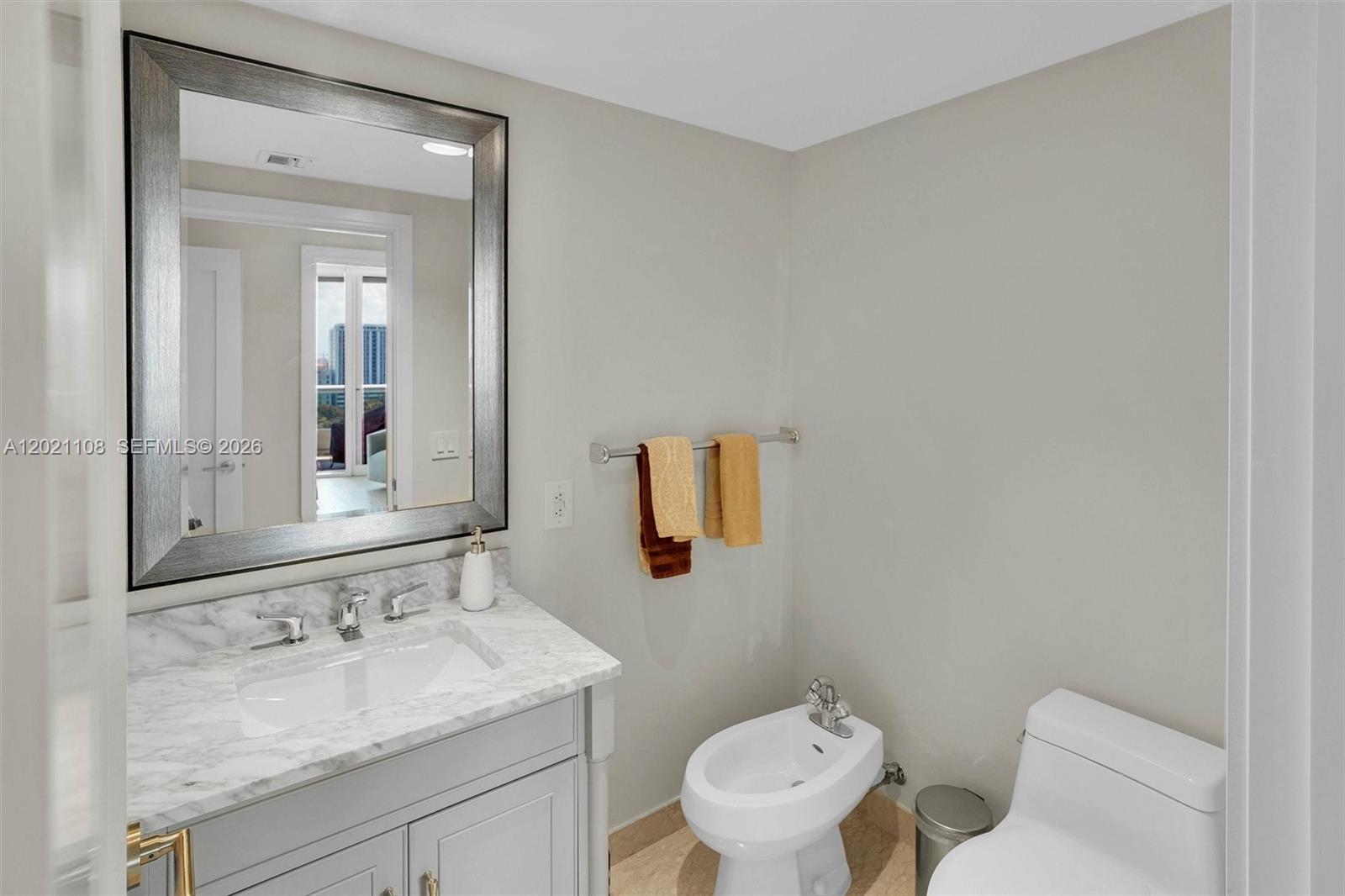 1643 Brickell Ave #1602, Miami FL 33129