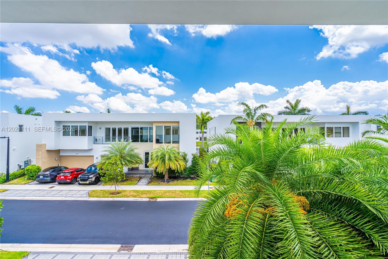 10267 NW 75th Ter, Doral FL 33178
