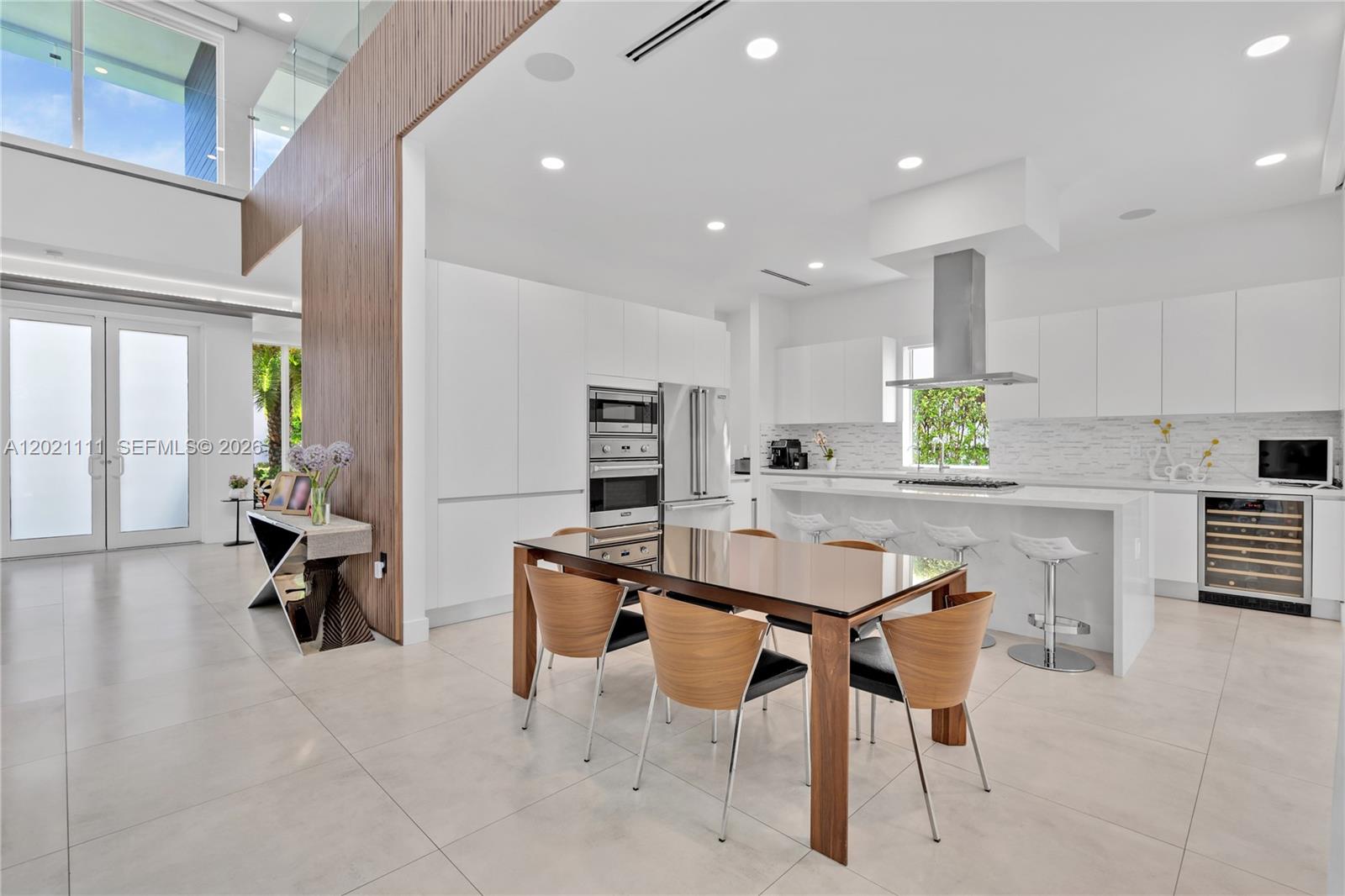 10267 NW 75th Ter, Doral FL 33178