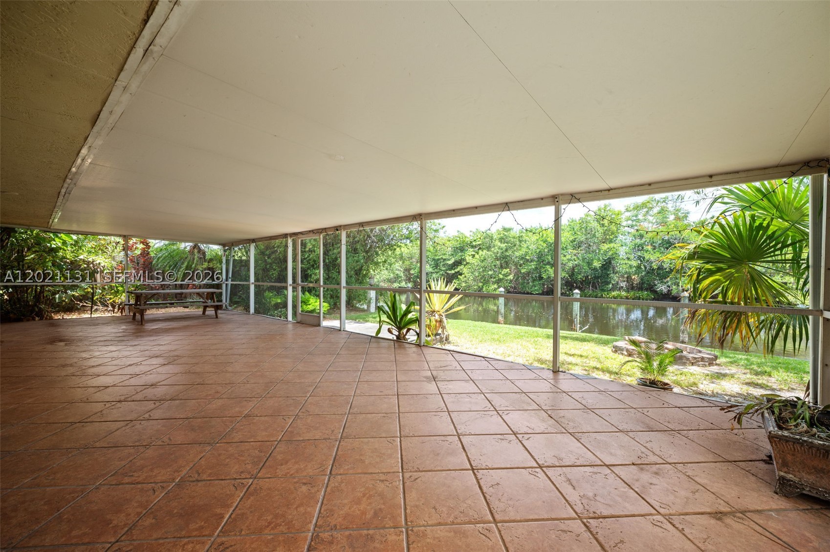 4512 SW 37th Ave, Dania Beach FL 33312