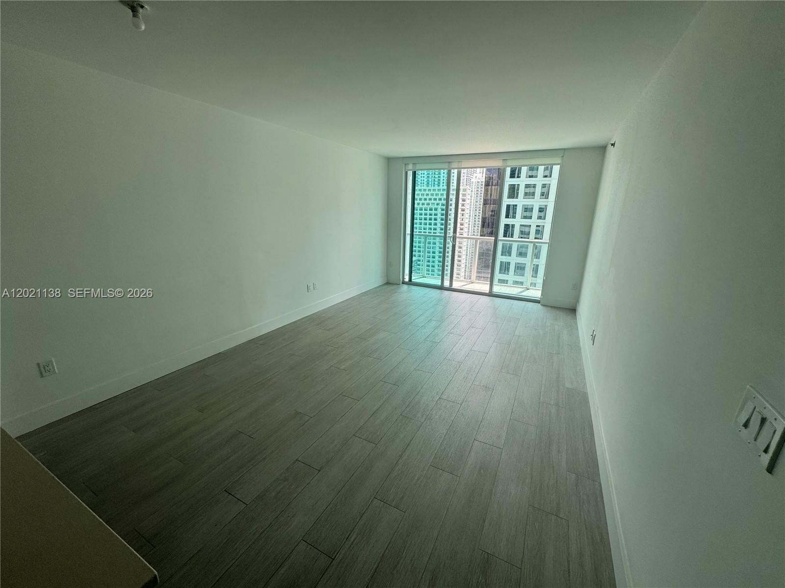 500 Brickell Ave #3204, Miami FL 33131