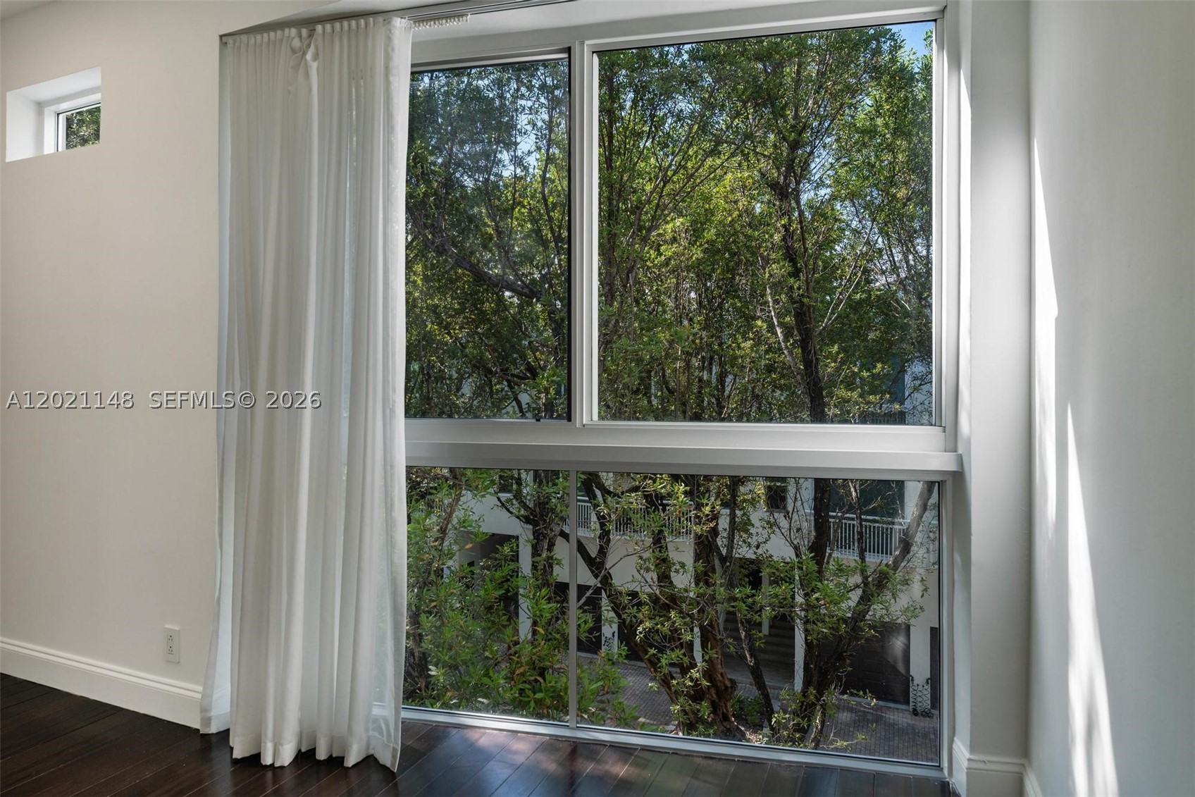 325 Meridian Ave #5, Miami Beach FL 33139