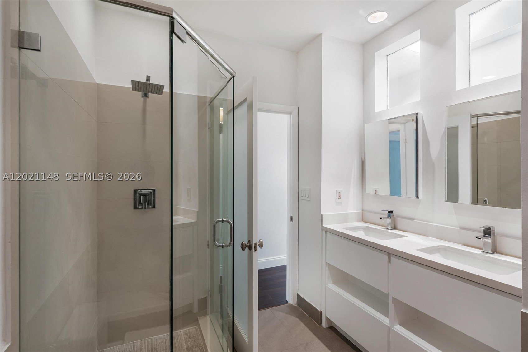 325 Meridian Ave #5, Miami Beach FL 33139