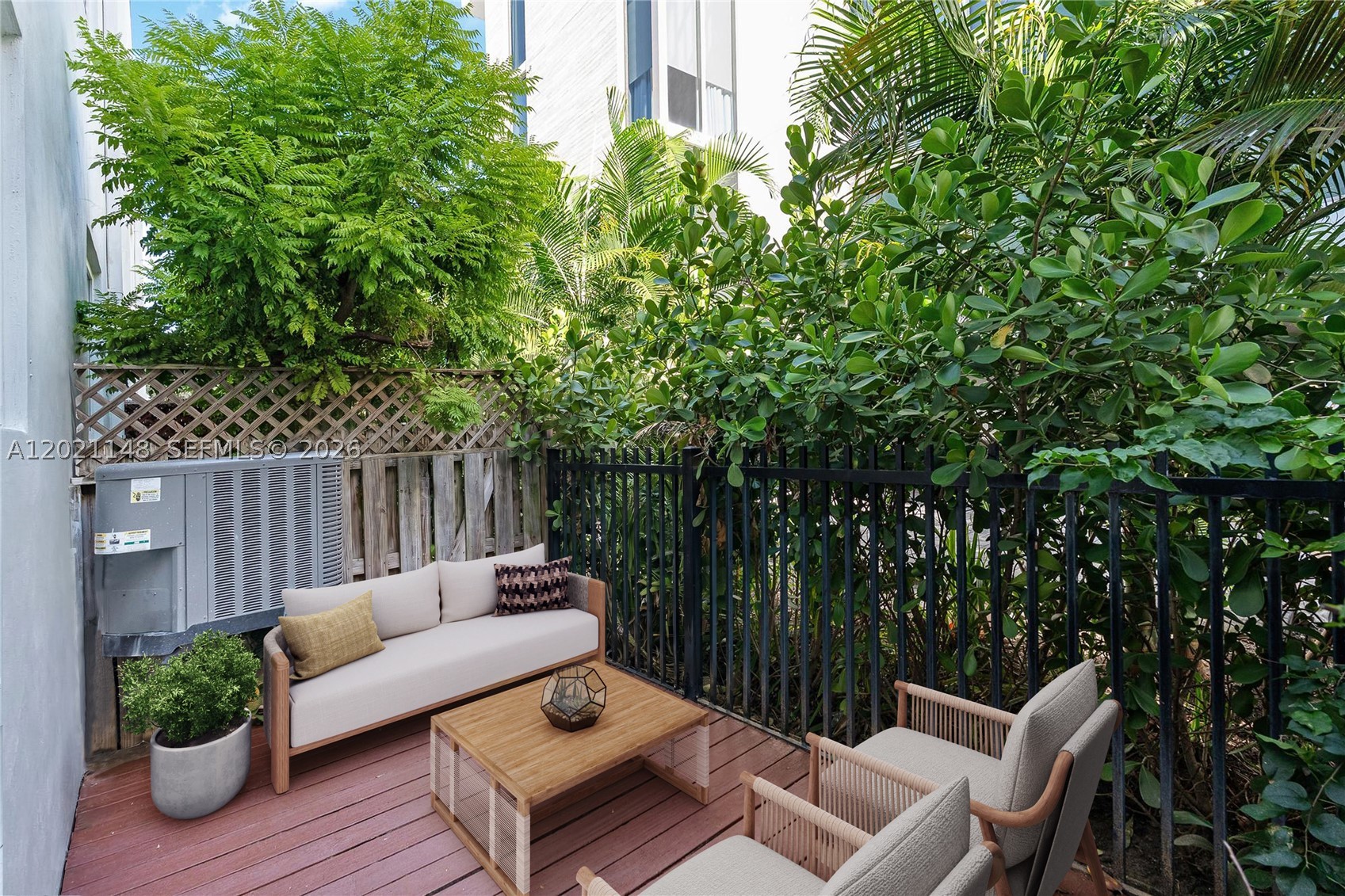 325 Meridian Ave #5, Miami Beach FL 33139