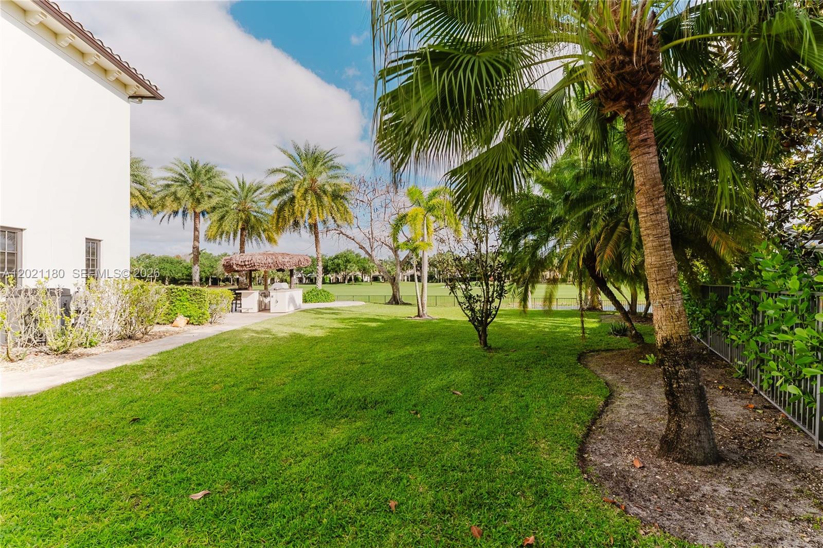 7290 Lemon Grass Dr, Parkland FL 33076