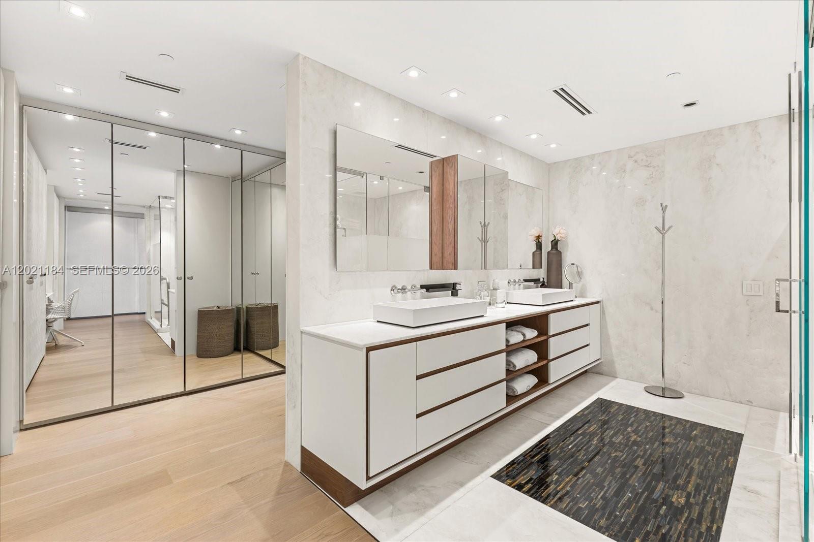 7431 Fisher Island Dr #7431, Miami Beach FL 33109