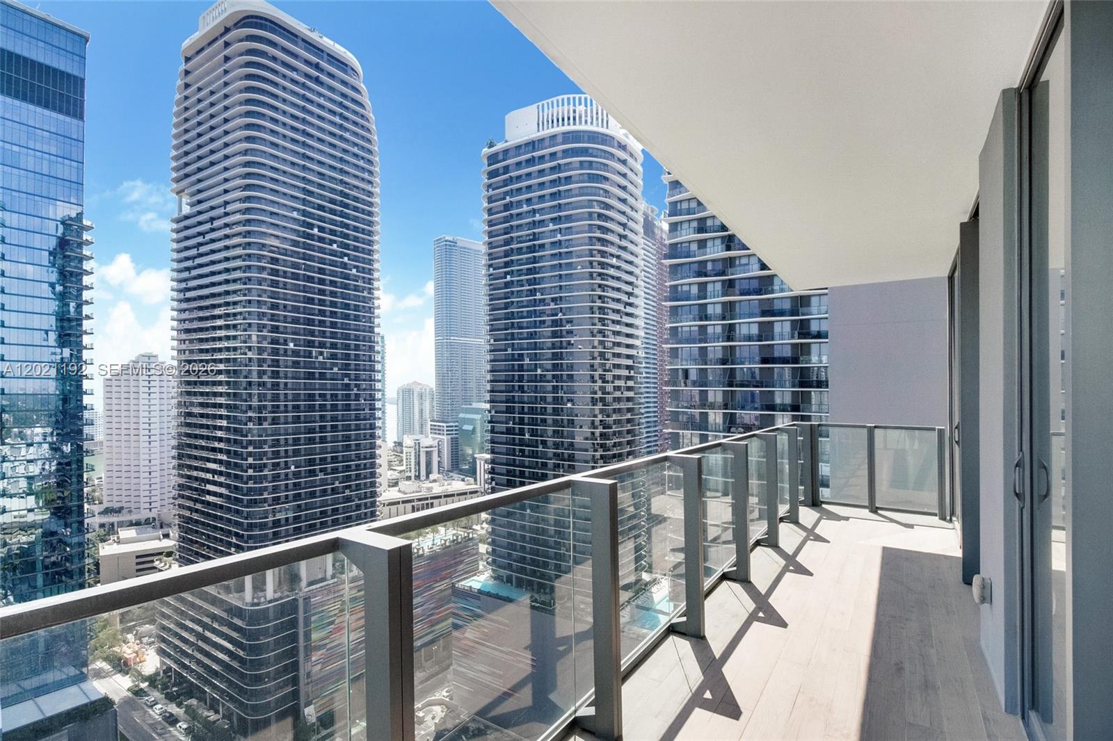88 SW 7th St #1905, Miami FL 33130