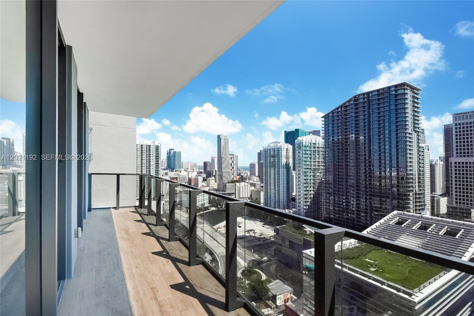 88 SW 7th St #1905, Miami FL 33130