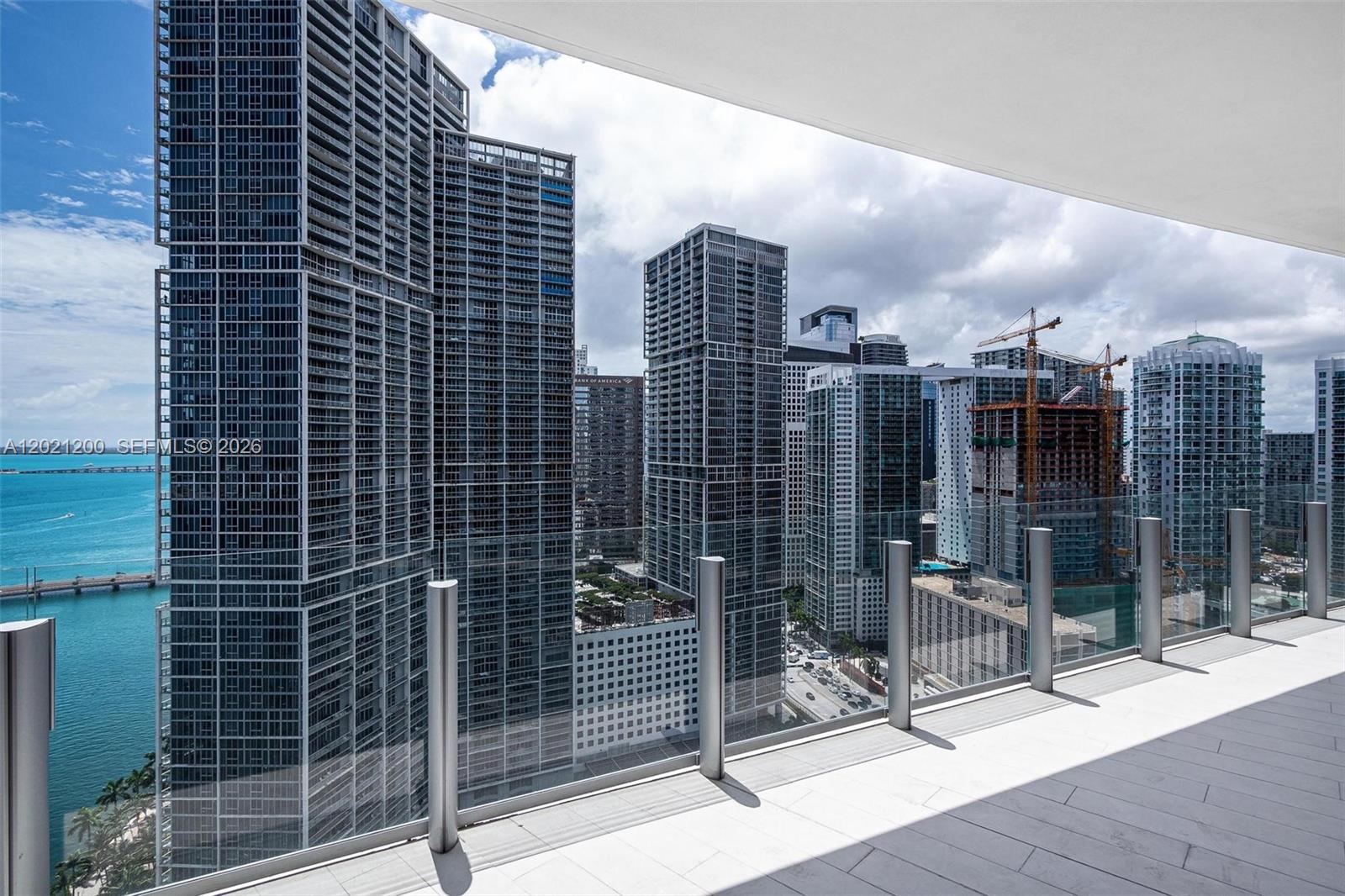 300 Biscayne Boulevard Way #2906W, Miami FL 33131