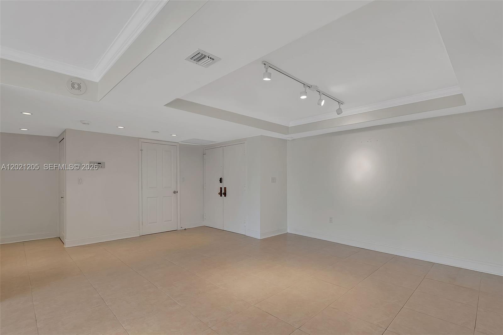 3 Grove Isle Dr #C1606, Coconut Grove FL 33133
