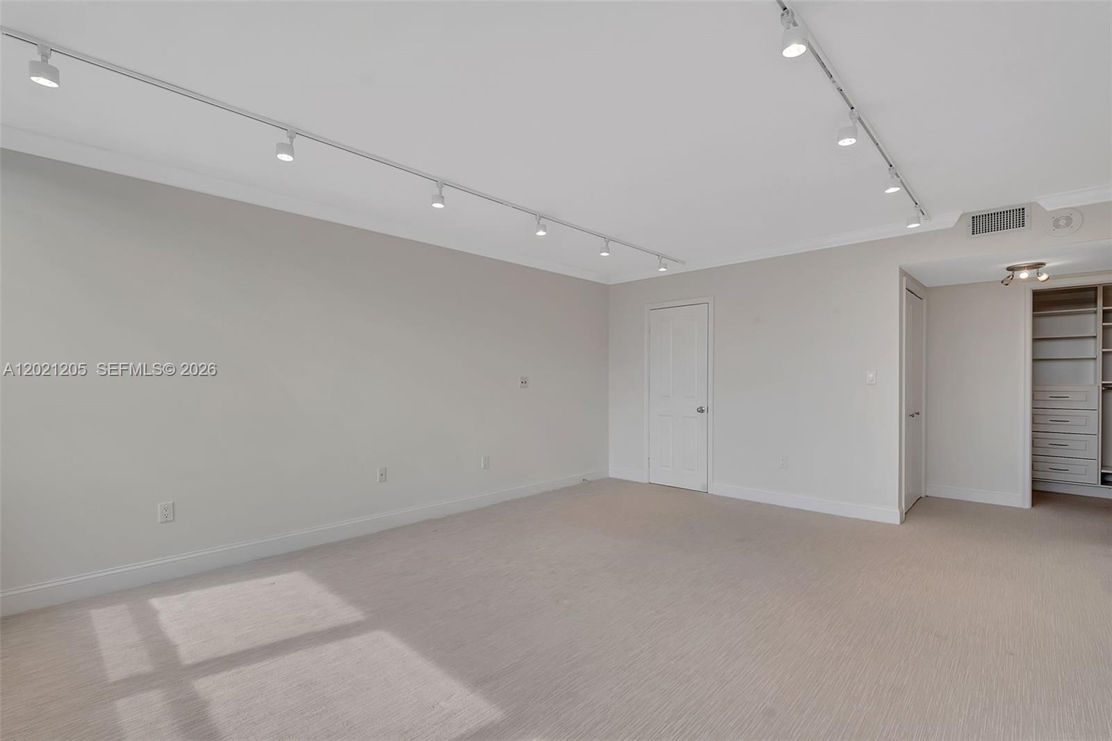 3 Grove Isle Dr #C1606, Coconut Grove FL 33133