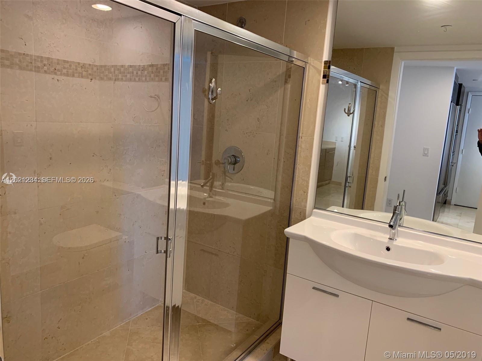 475 Brickell Ave #1813, Miami FL 33131