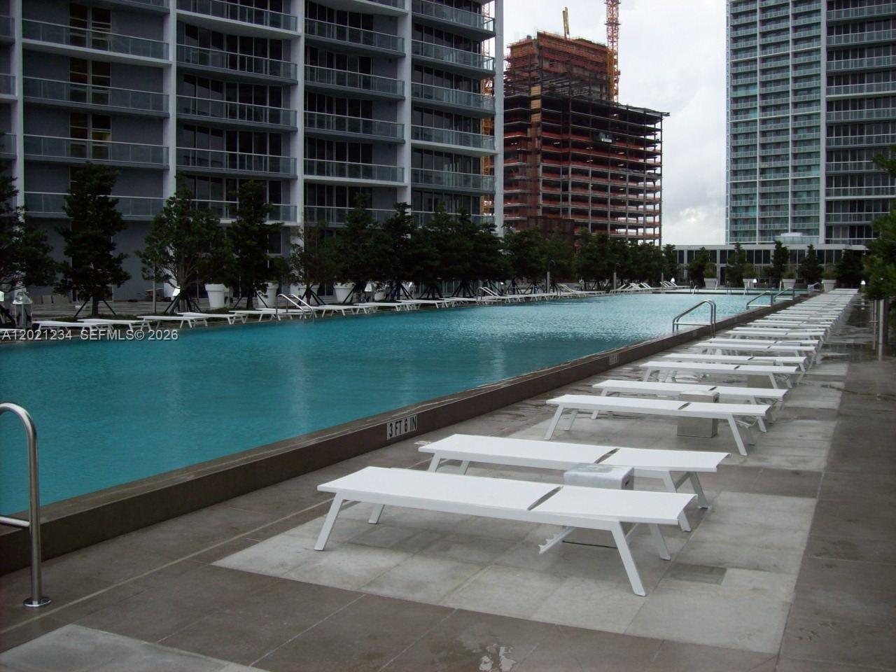 475 Brickell Ave #1813, Miami FL 33131