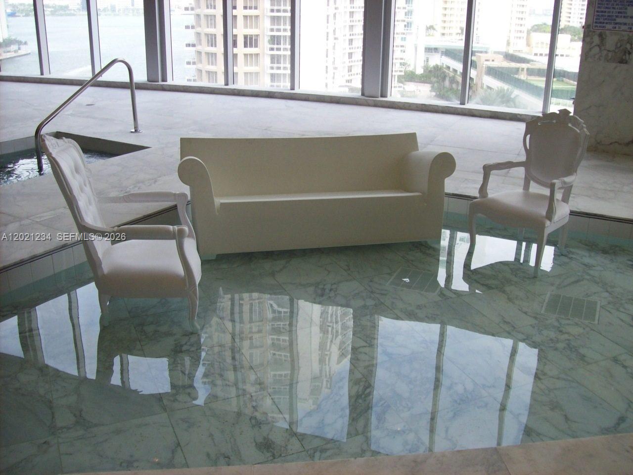 475 Brickell Ave #1813, Miami FL 33131