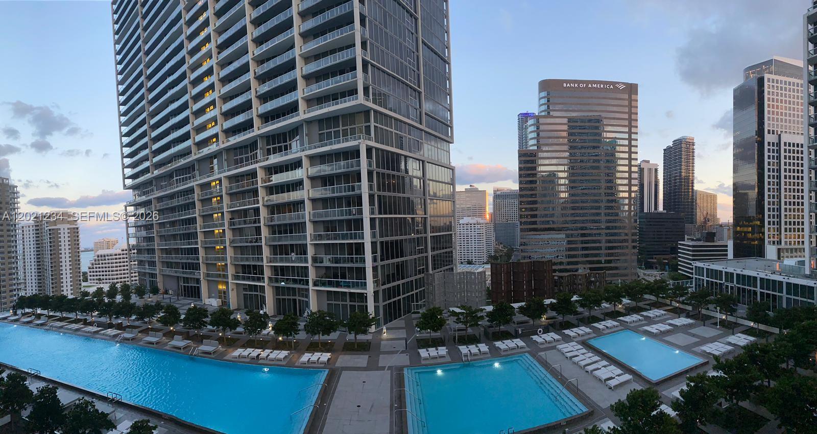 475 Brickell Ave #1813, Miami FL 33131