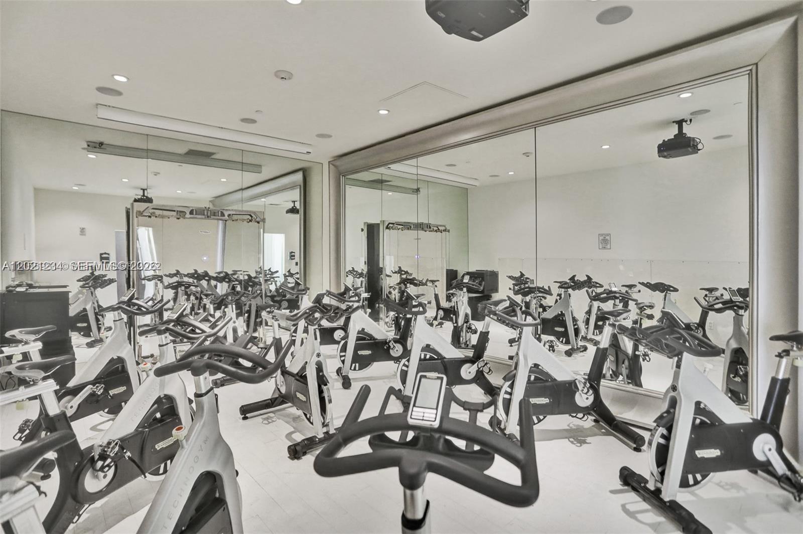 475 Brickell Ave #1813, Miami FL 33131