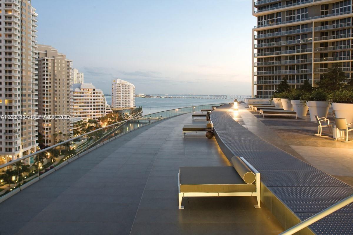 475 Brickell Ave #1813, Miami FL 33131