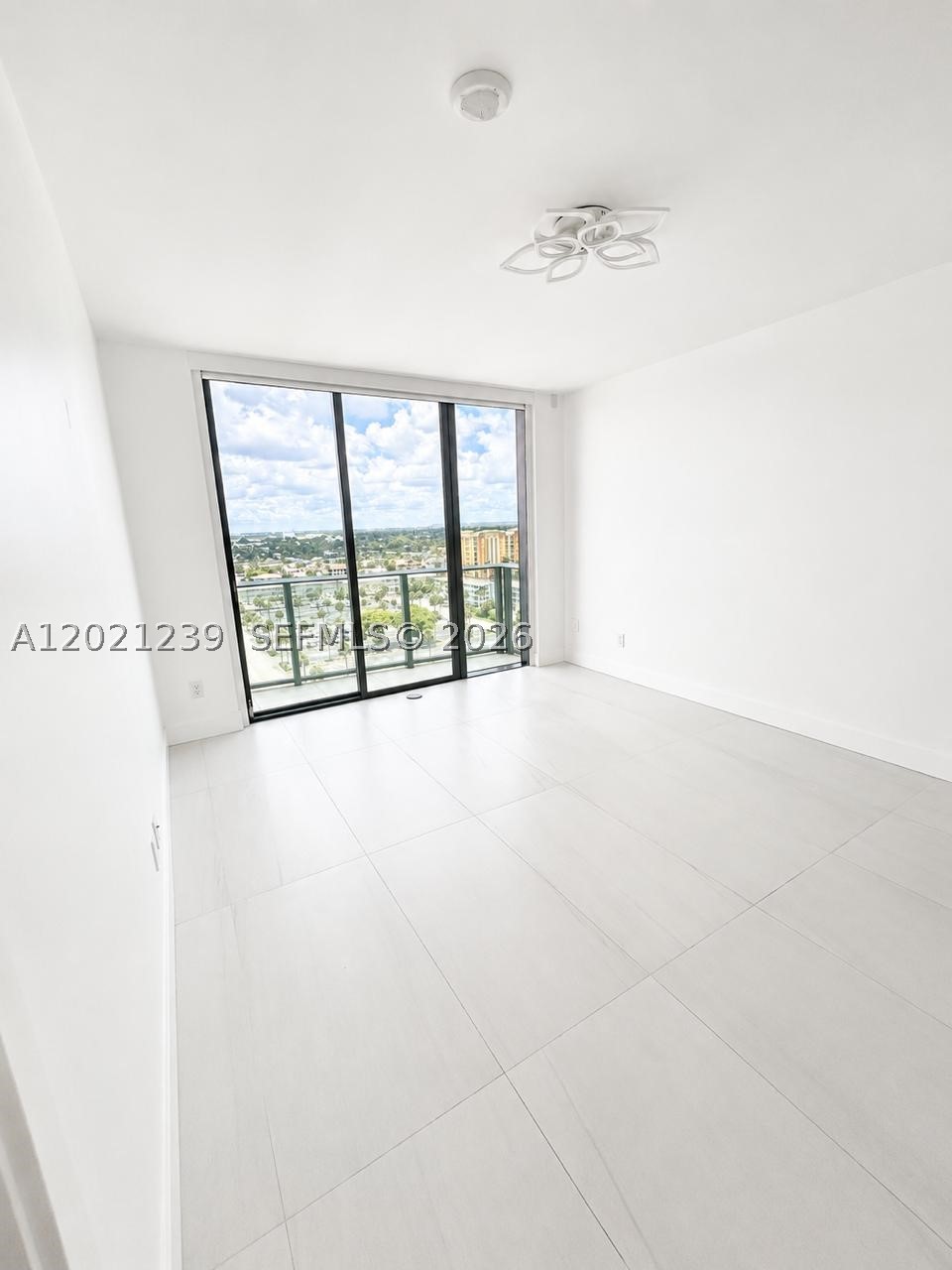730 N Ocean Blvd #1205, Pompano Beach FL 33062