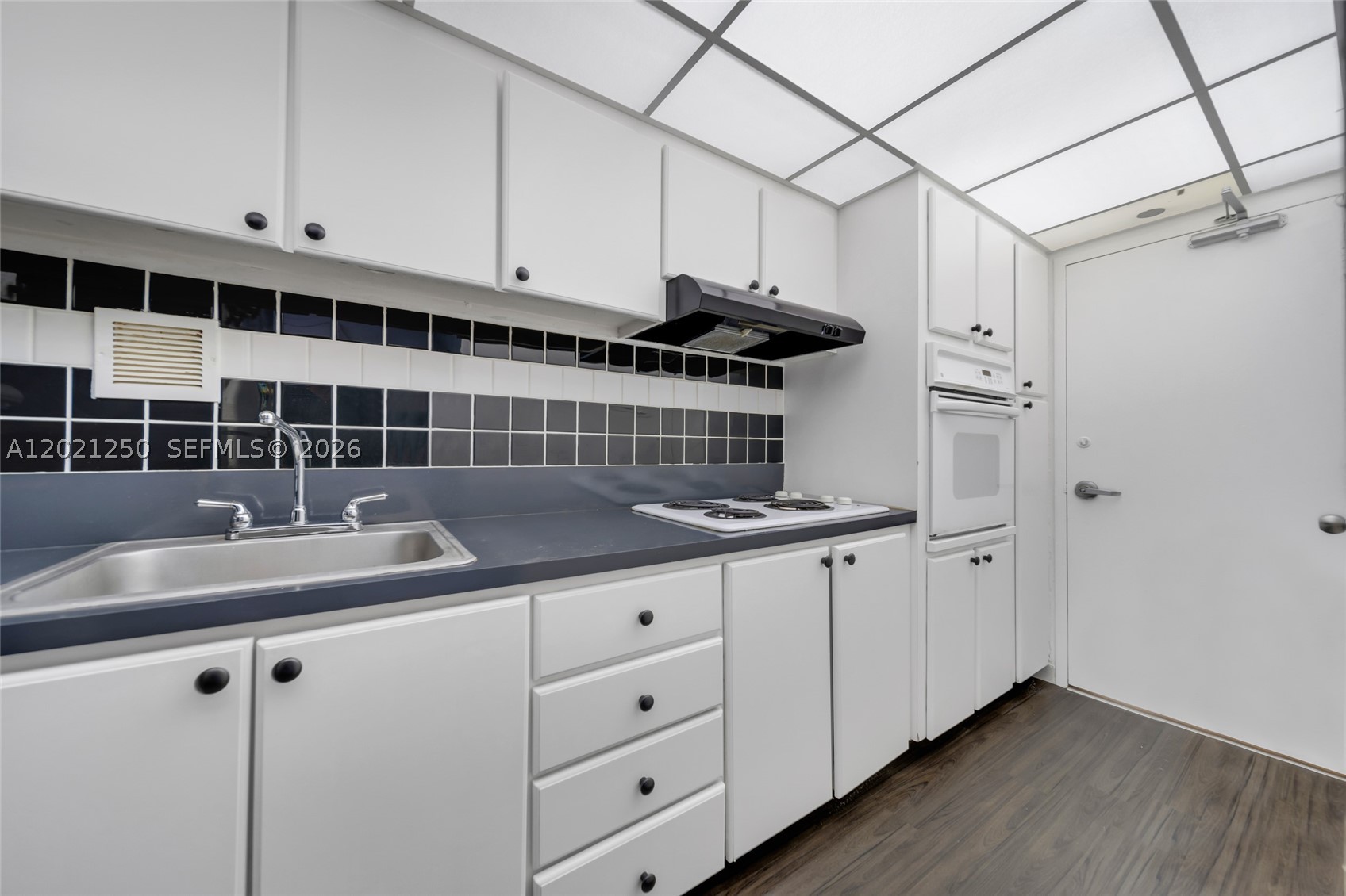 1200 West Ave #327, Miami Beach FL 33139