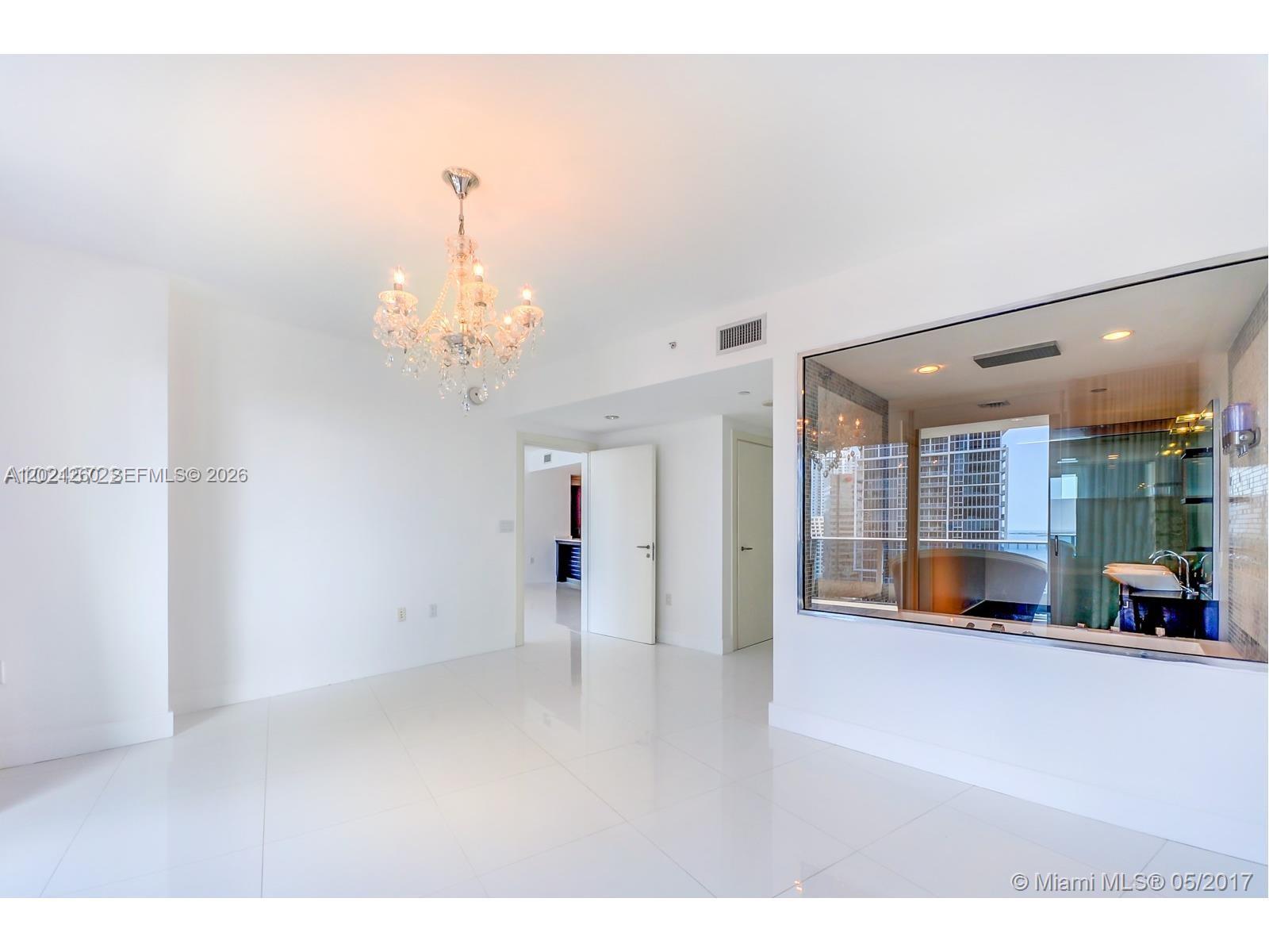 200 Biscayne Boulevard Way #3404, Miami FL 33131