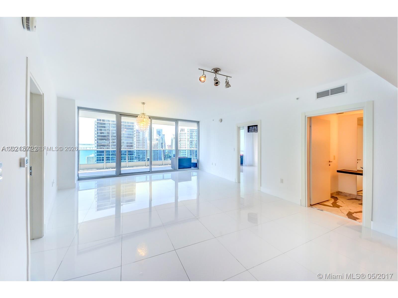 200 Biscayne Boulevard Way #3404, Miami FL 33131