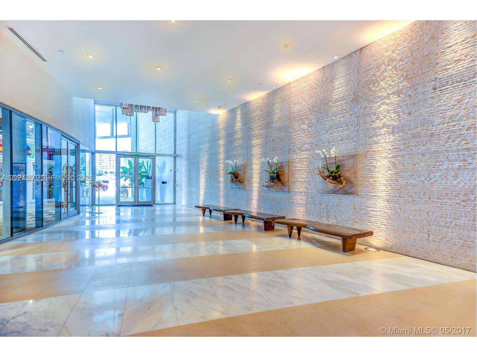 200 Biscayne Boulevard Way #3404, Miami FL 33131