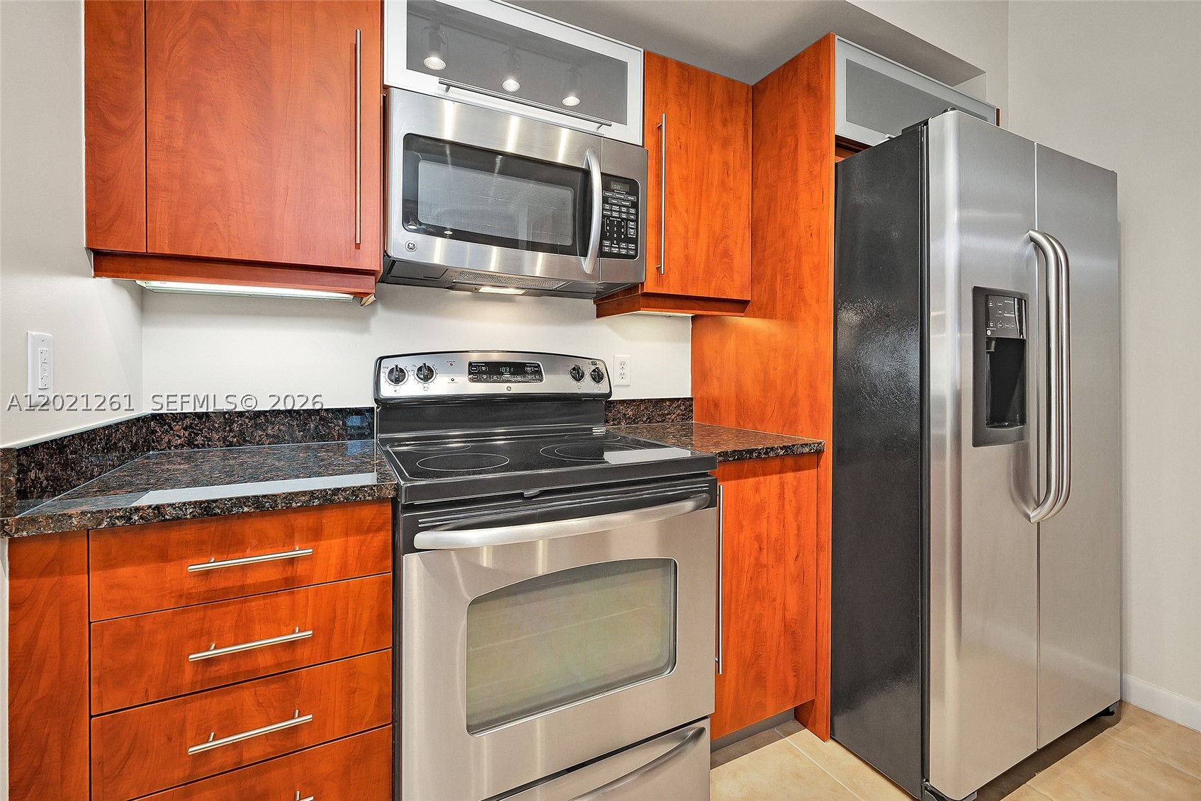7350 SW 89th St #1410S, Miami FL 33156
