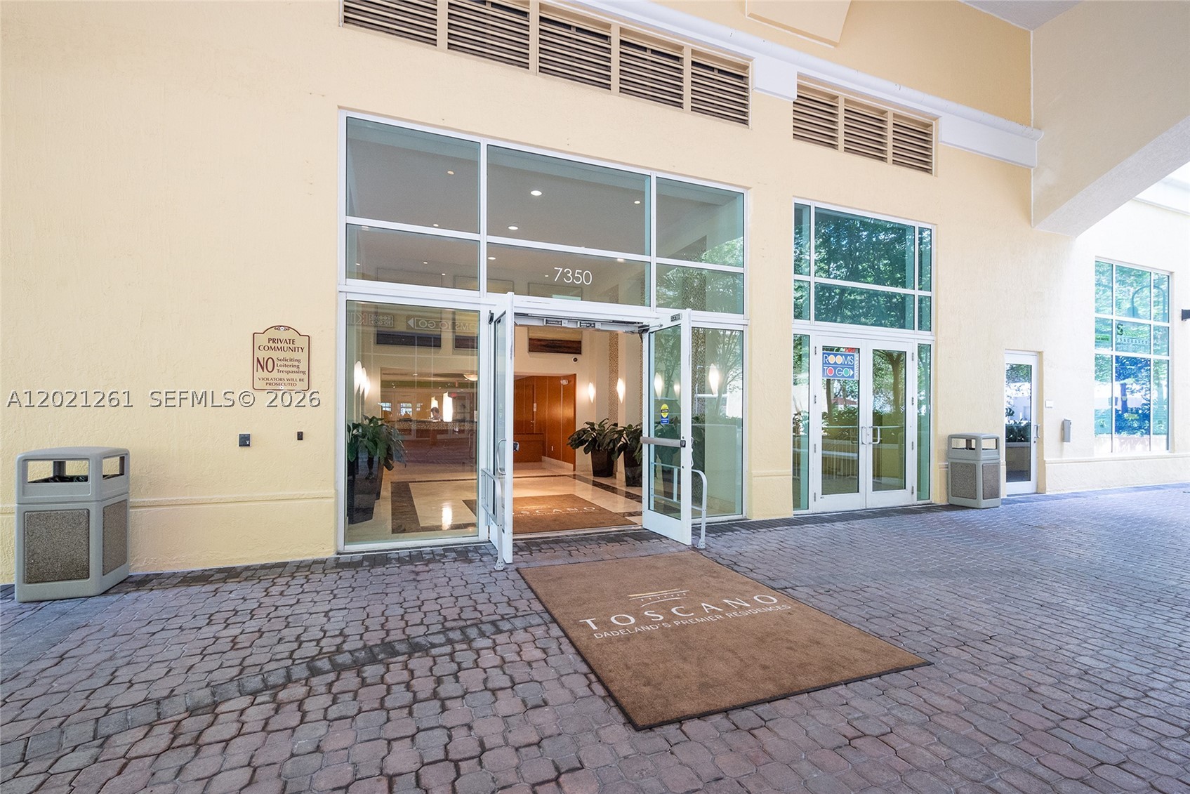 7350 SW 89th St #1410S, Miami FL 33156