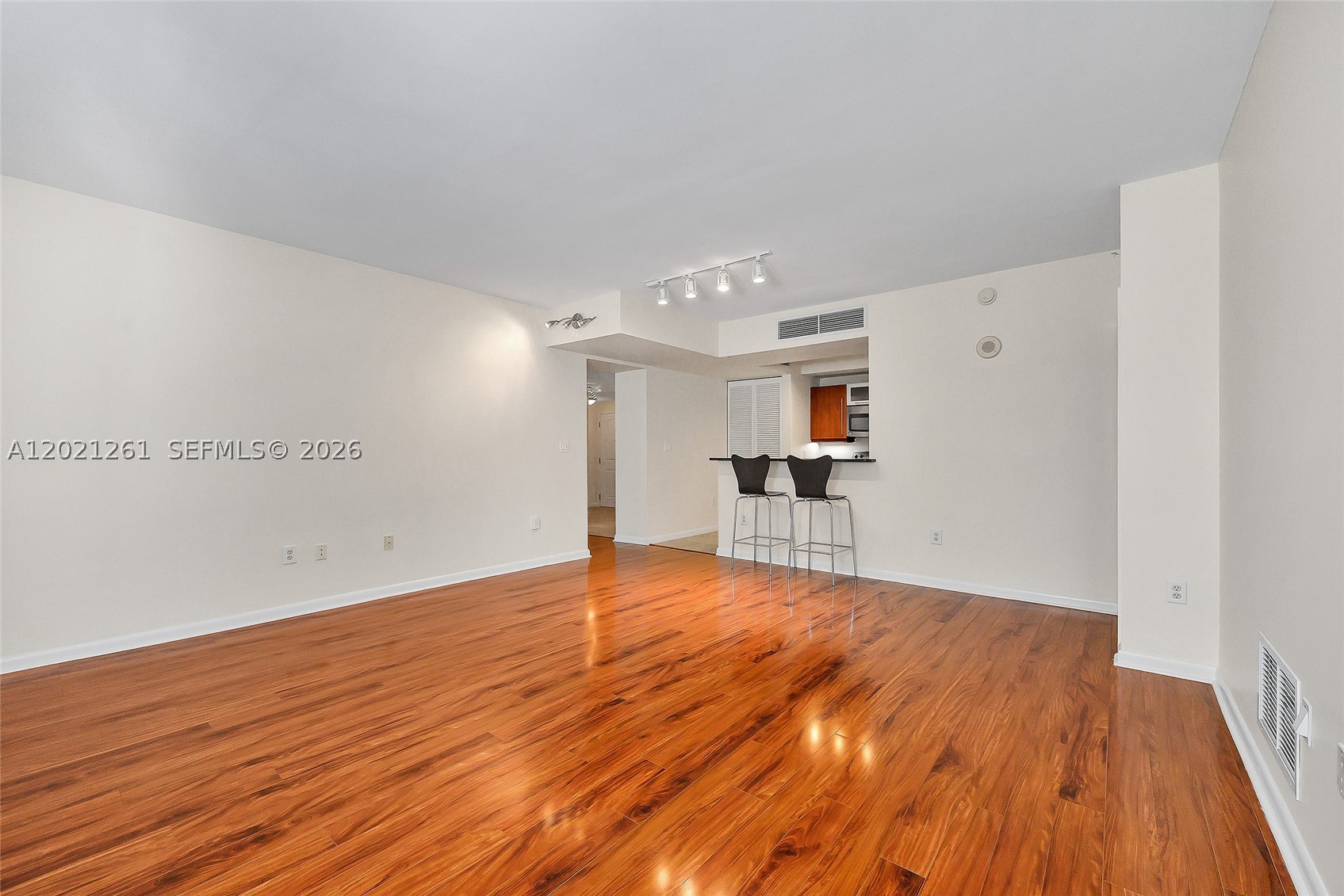 7350 SW 89th St #1410S, Miami FL 33156