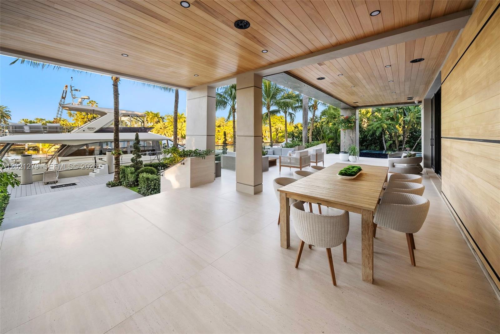 905 Belle Meade Island Dr, Miami FL 33138