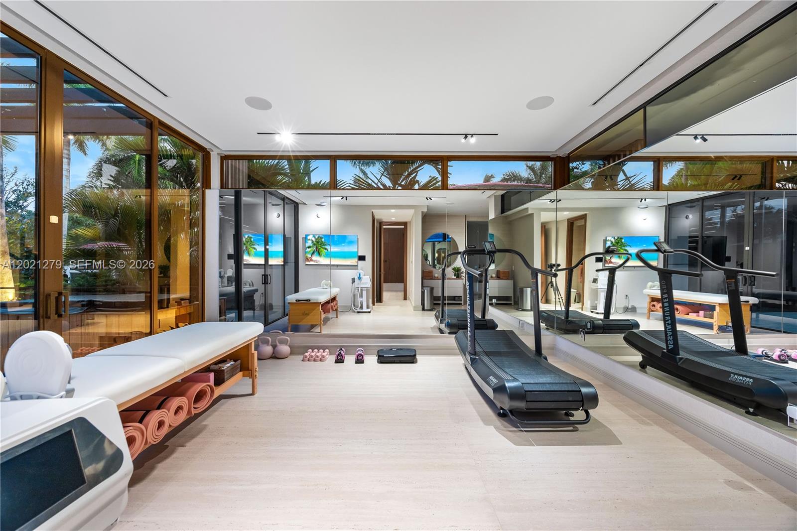 905 Belle Meade Island Dr, Miami FL 33138