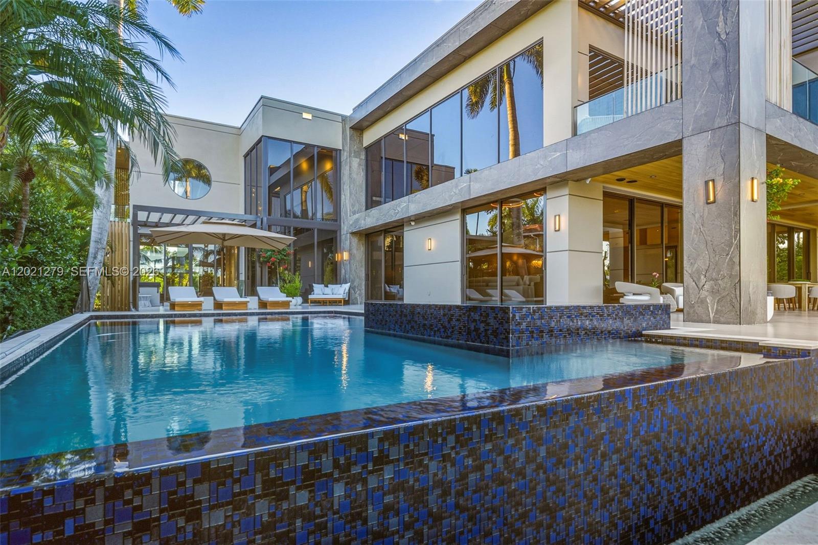905 Belle Meade Island Dr, Miami FL 33138