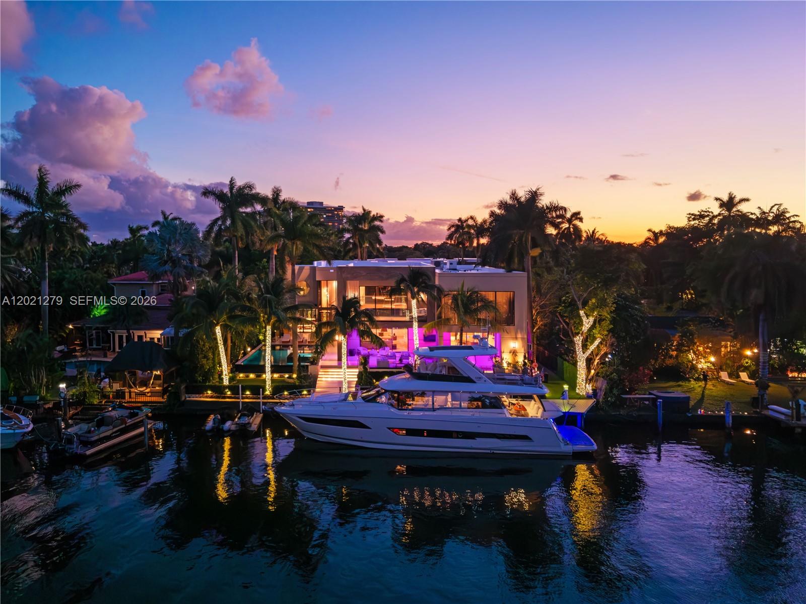 905 Belle Meade Island Dr, Miami FL 33138