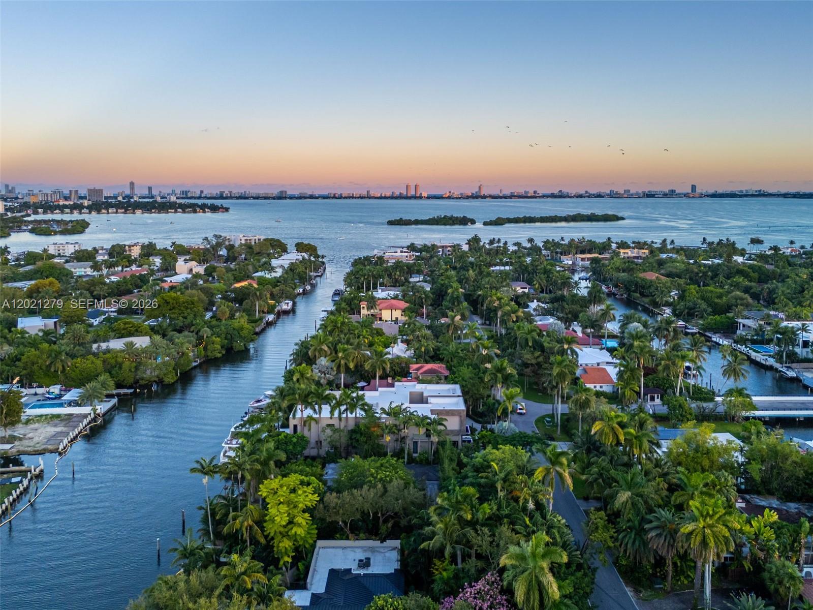 905 Belle Meade Island Dr, Miami FL 33138
