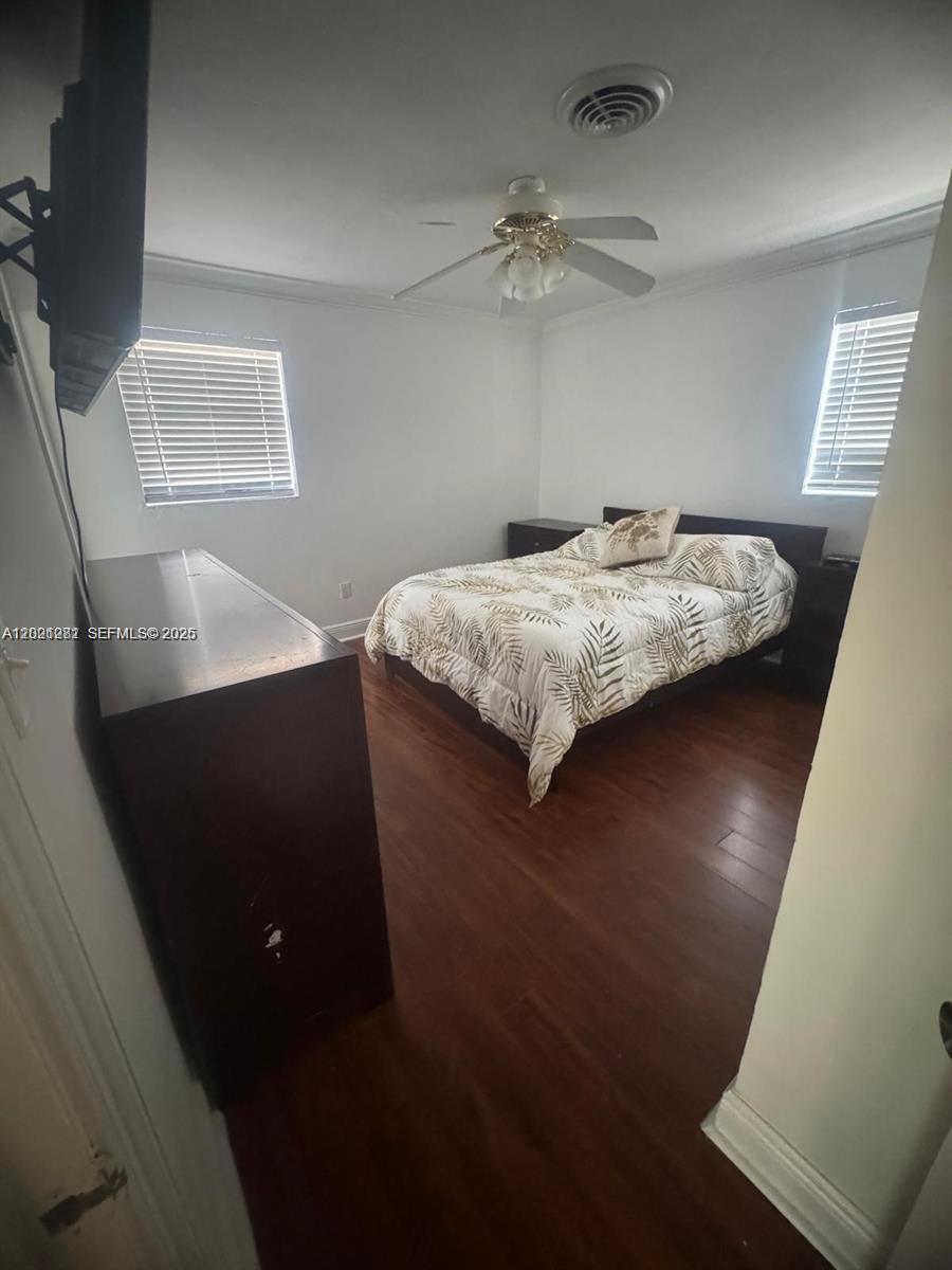 2801 NW 183rd St, Miami Gardens FL 33056