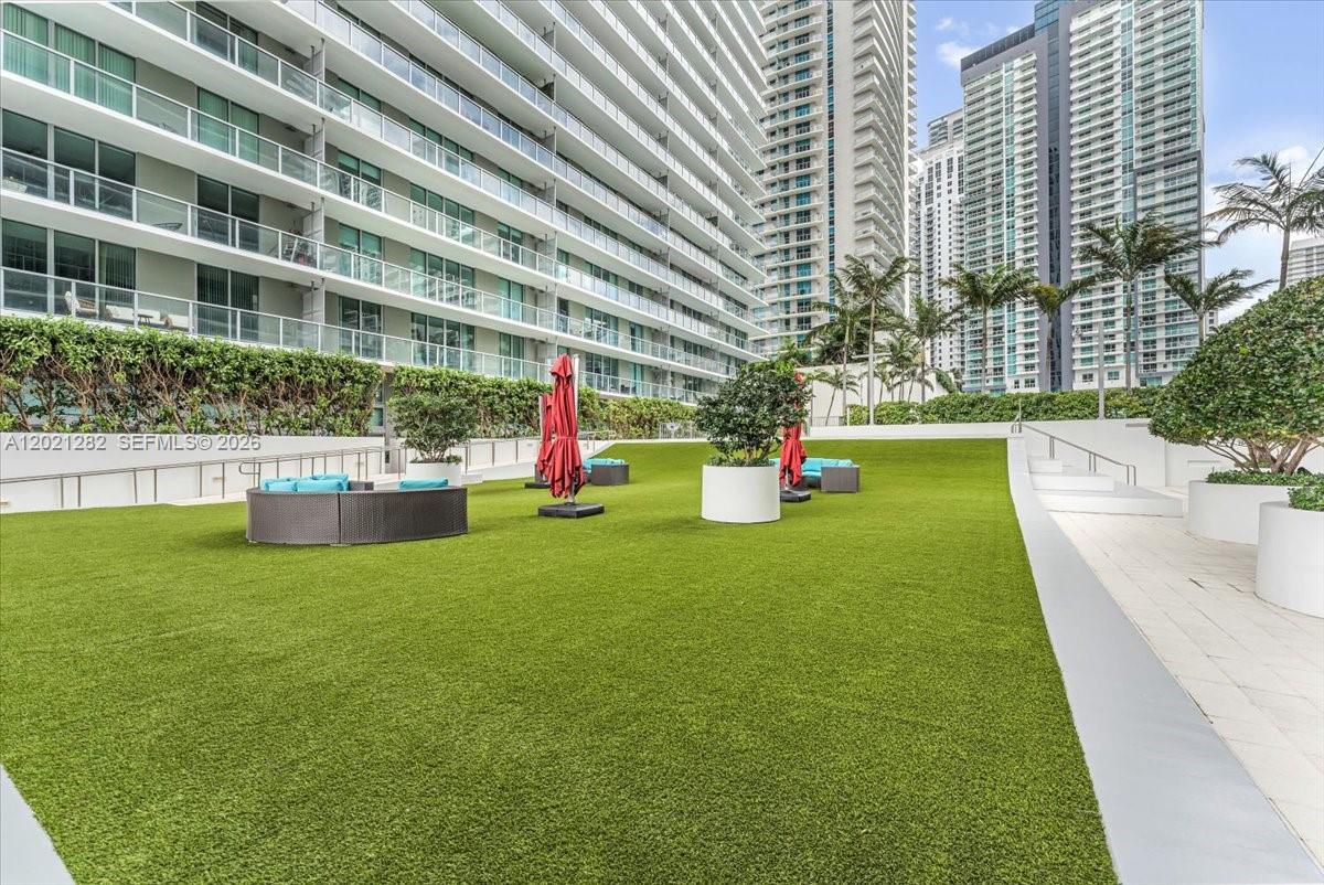 79 SW 12th St #3401-S, Miami FL 33130