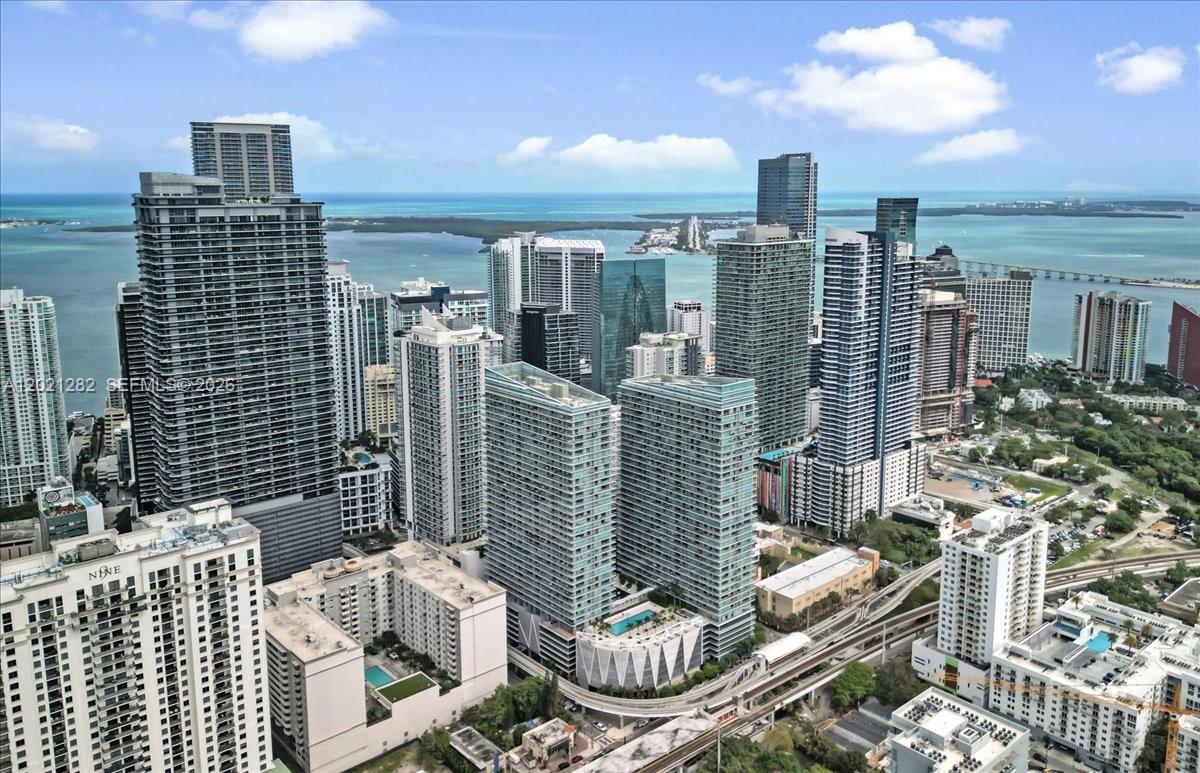 79 SW 12th St #3401-S, Miami FL 33130