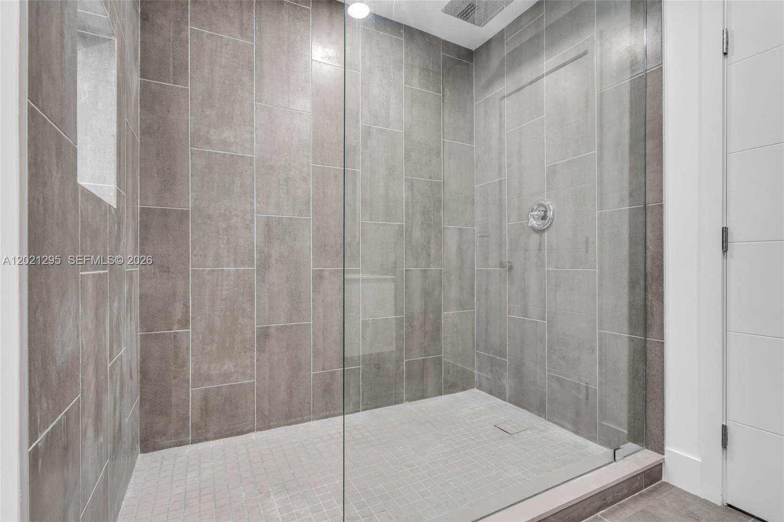 648 South Dr, Miami Springs FL 33166