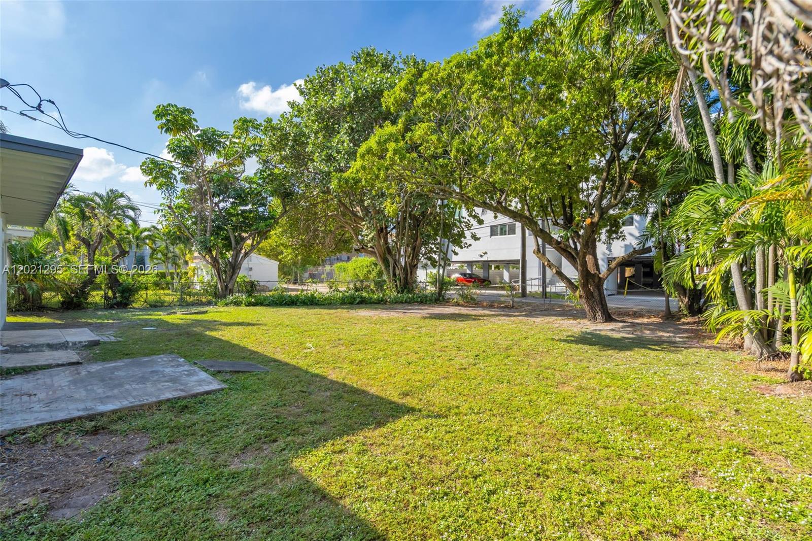 648 South Dr, Miami Springs FL 33166