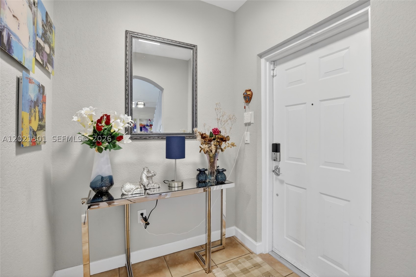 120 Jacaranda Country Club Dr #205, Plantation FL 33324