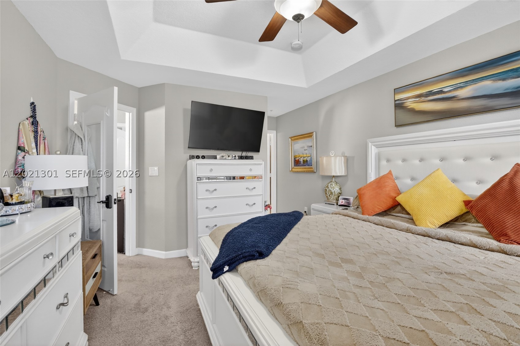 120 Jacaranda Country Club Dr #205, Plantation FL 33324