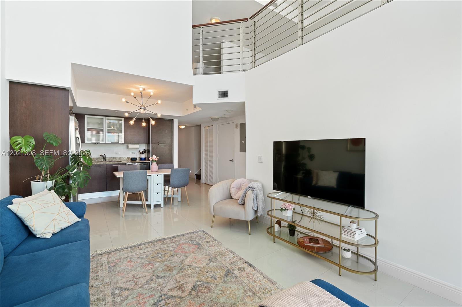 41 SE 5th St #1609, Miami FL 33131