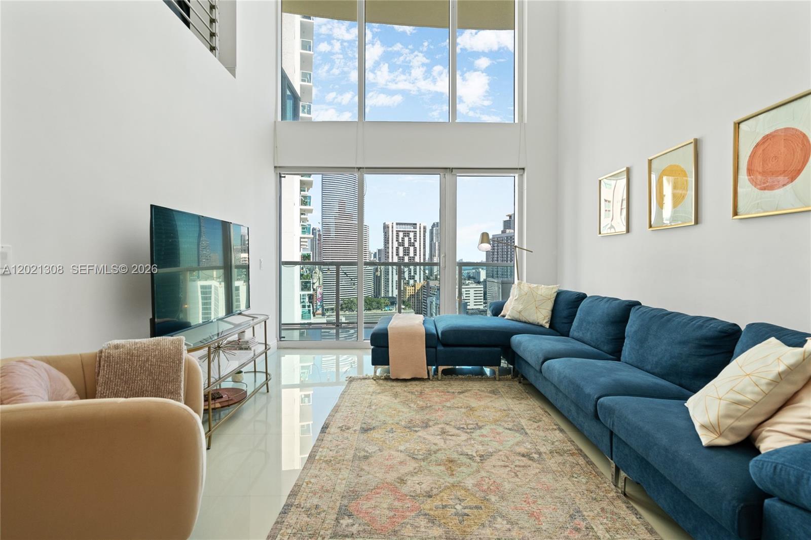 41 SE 5th St #1609, Miami FL 33131