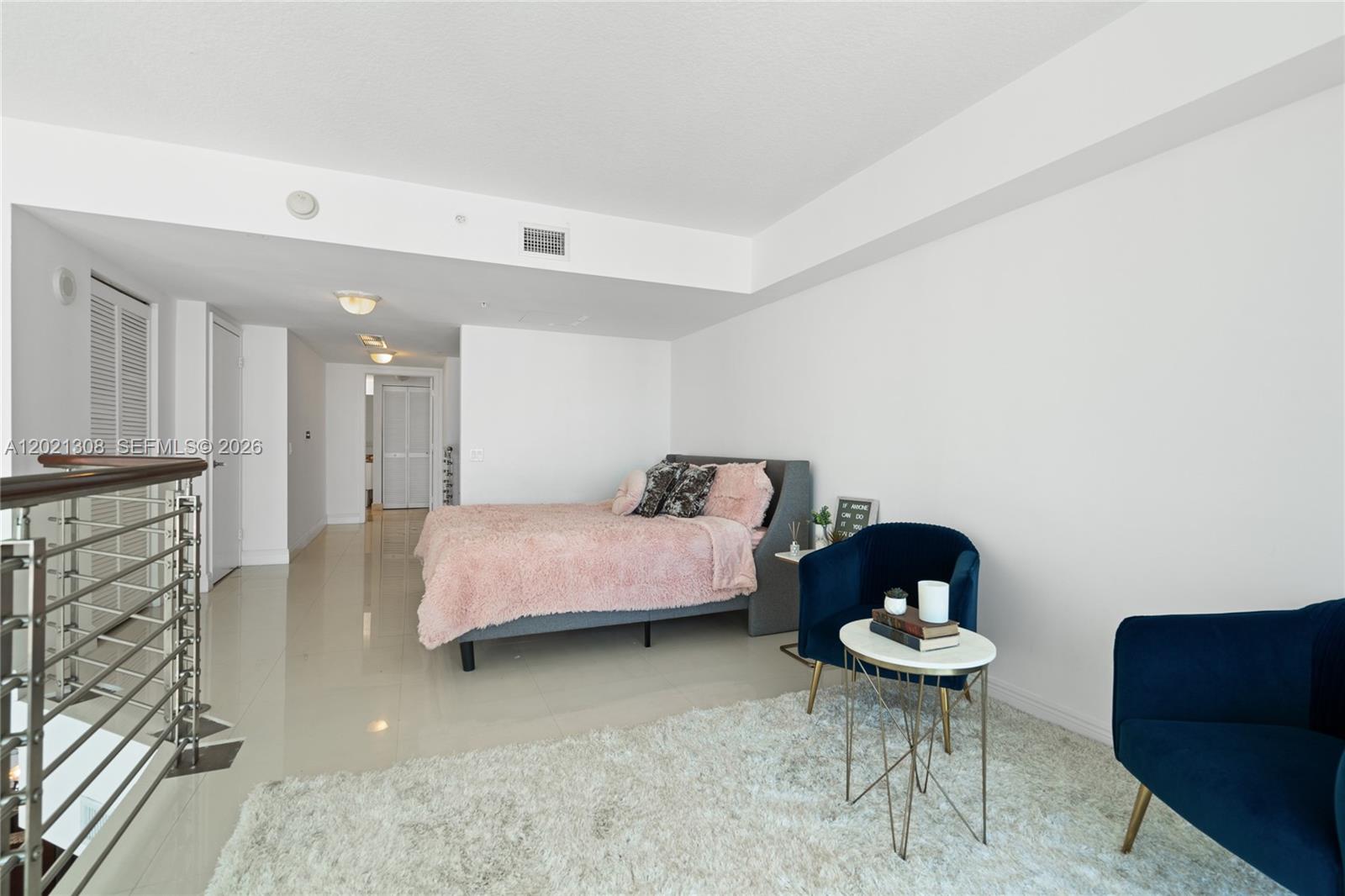 41 SE 5th St #1609, Miami FL 33131